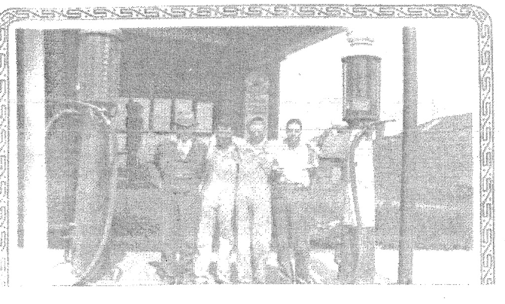 Men at Dixie Garage