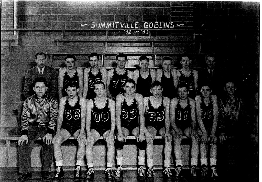 Summitville High School Basketball Team- Goblins, 1942-1943
