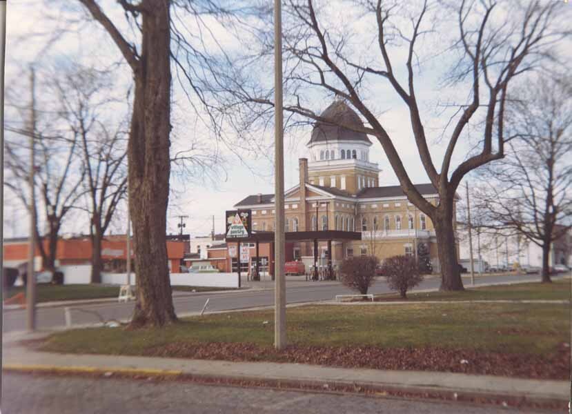 Elwood City Building