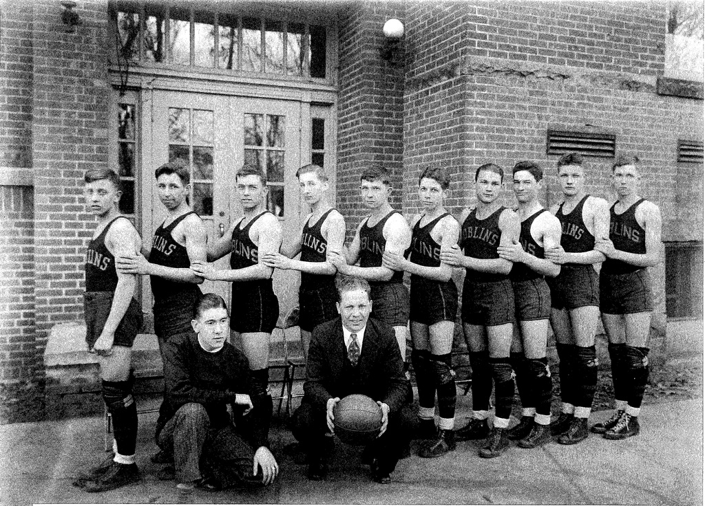 Summitville High School Basketball Team- Goblins, 1931-1932