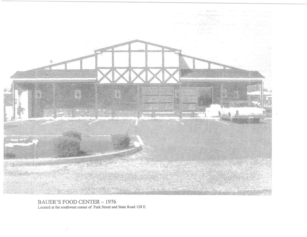 Frankton 1976 - Bauer's Food Center