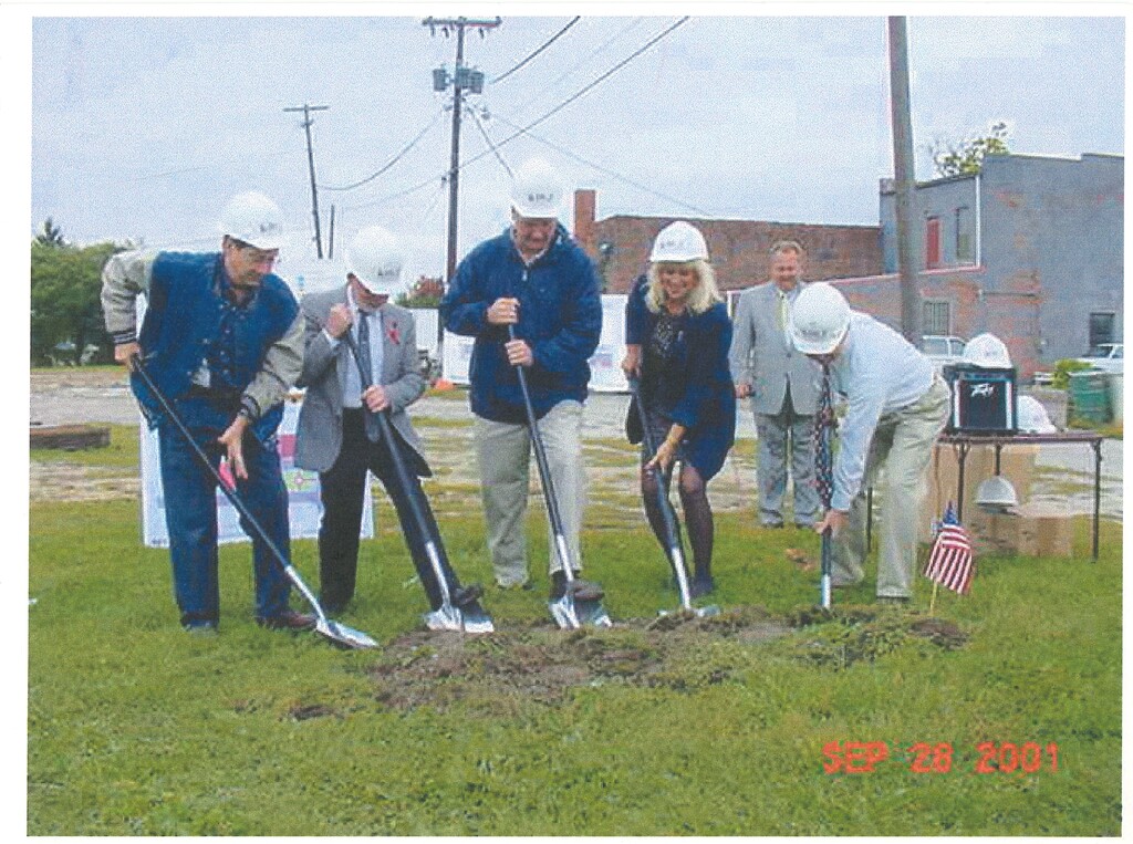 Elwood City Building Ground Breaking - 2001 (1)