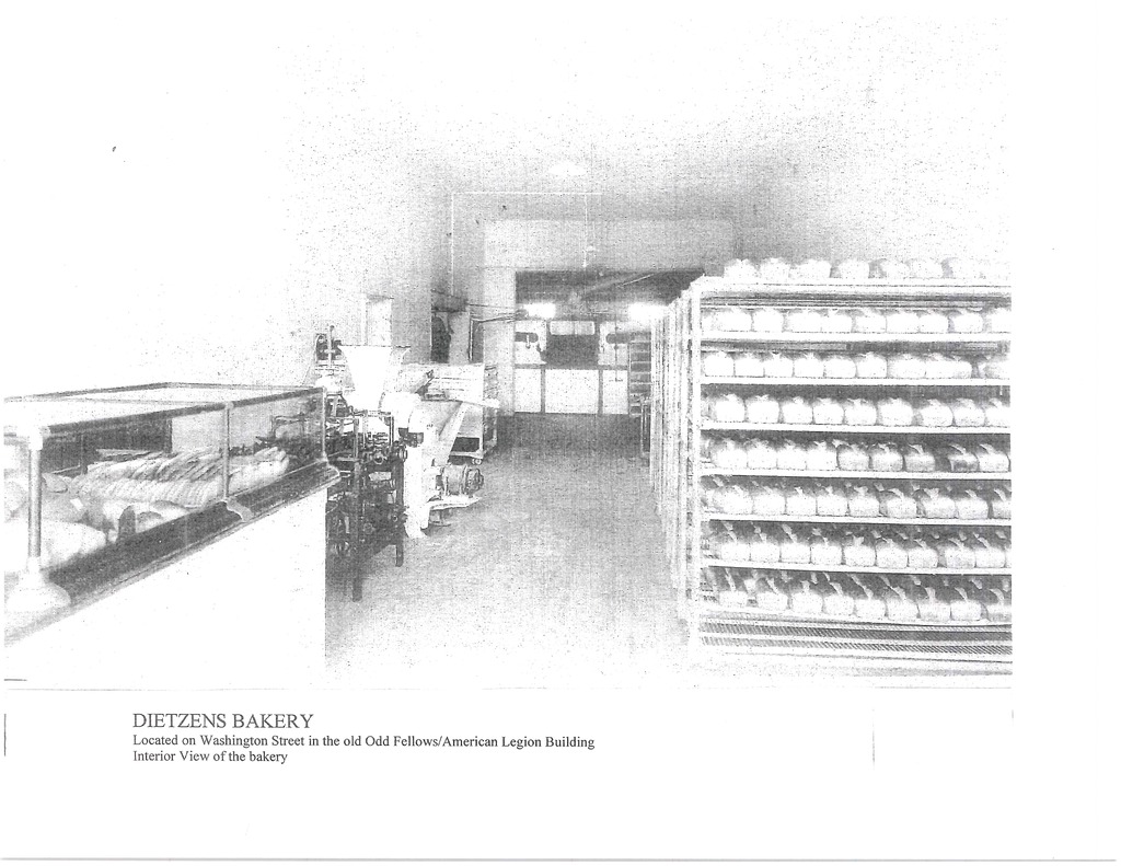 Dietzen's Bakery - Inside