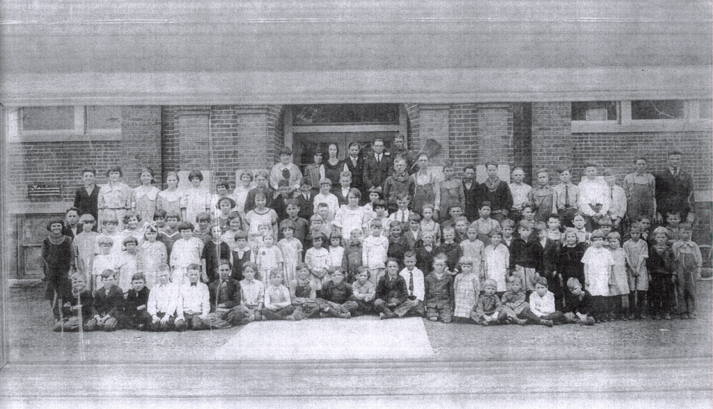Curtisville School.  8 Grades.  October 15, 1923.